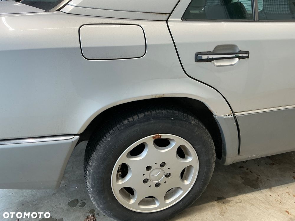 Mercedes-Benz W124 (1984-1993) - 10