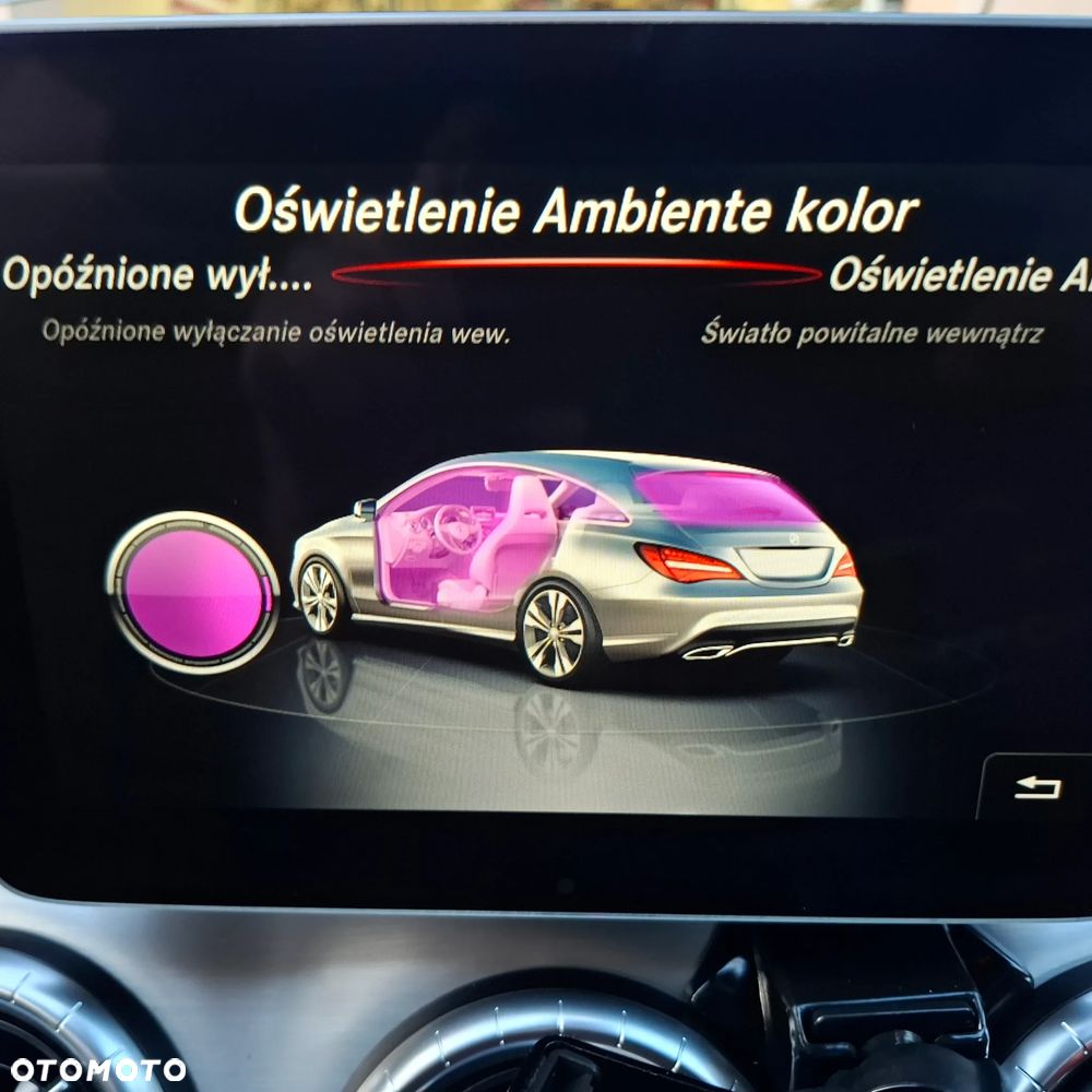 Mercedes-Benz CLA 200 AMG Line - 19