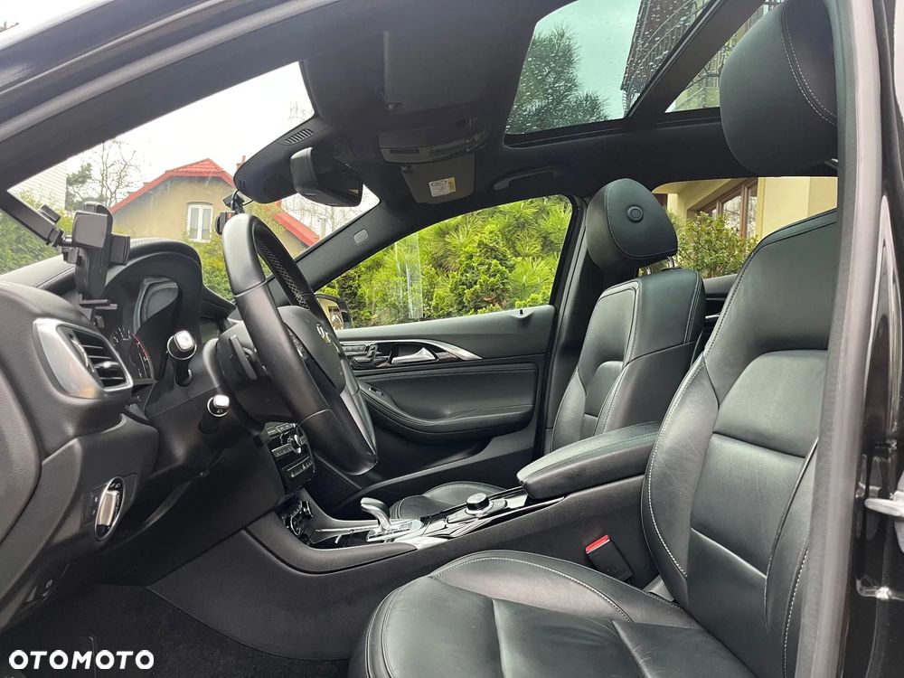 Infiniti QX30 2.0t Premium AWD 7DCT - 18