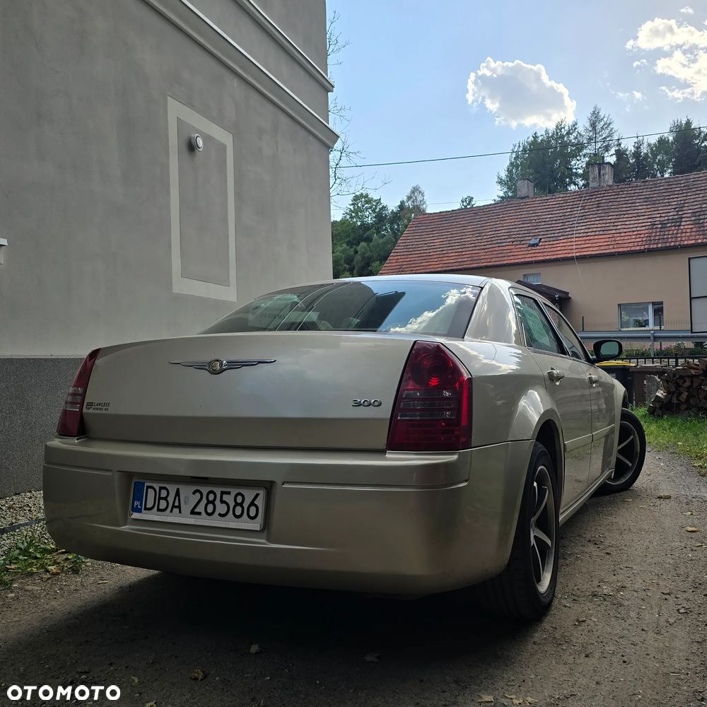 Chrysler 300C - 6