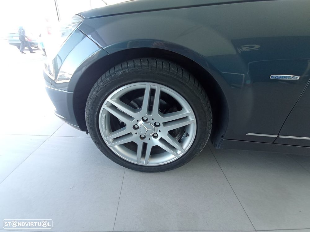 Mercedes-Benz C 200 CDI Avantgarde BlueEfficiency - 17