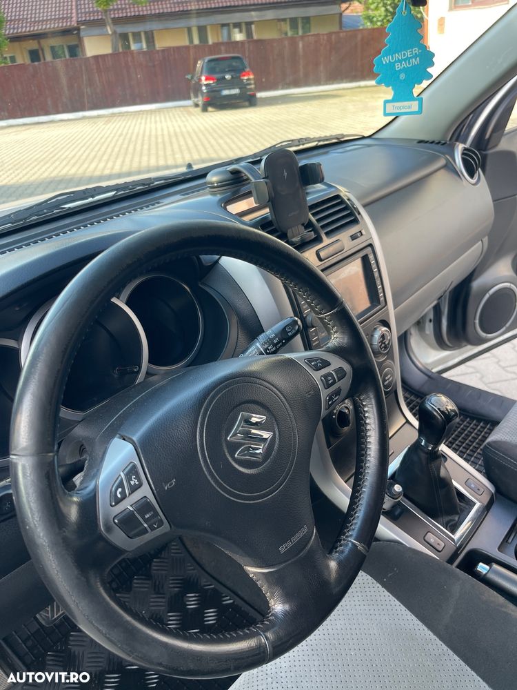 Suzuki Grand Vitara 1.9 DDIS JLX Navi - 8