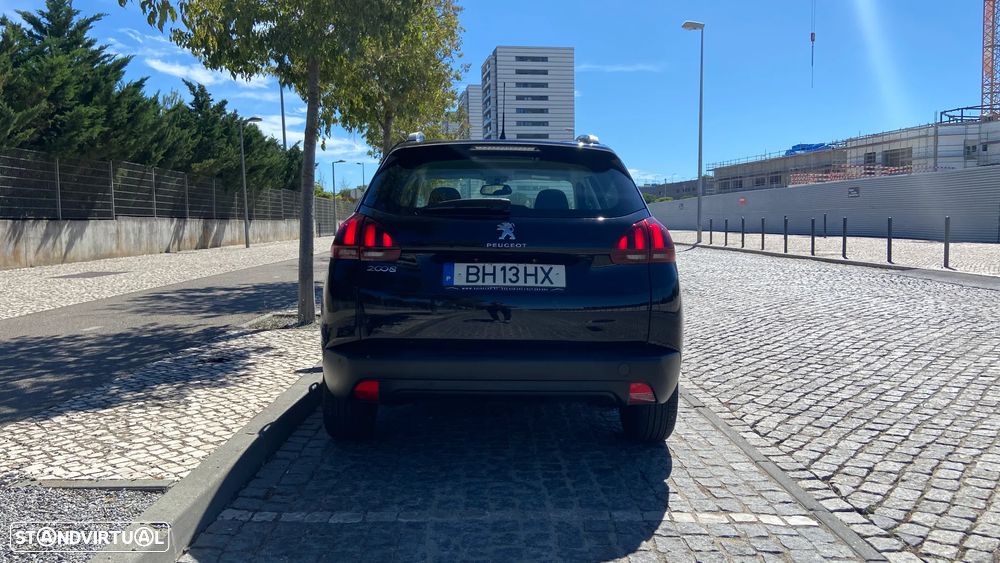 Peugeot 2008 - 4
