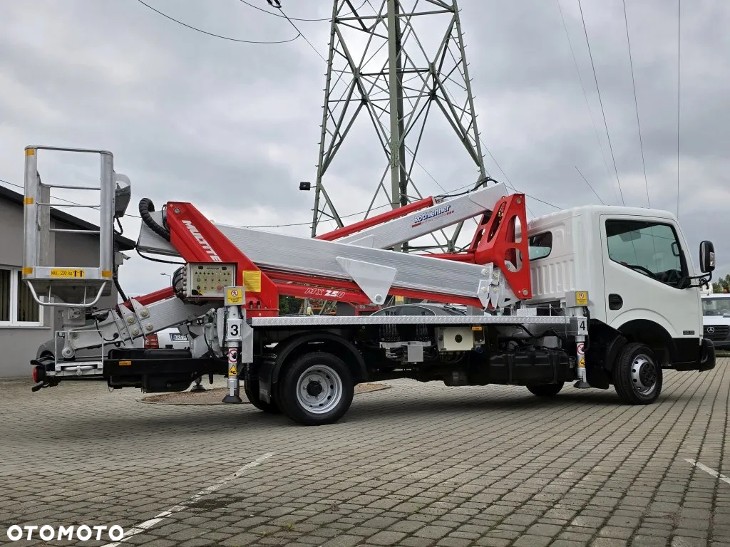 Nissan Cabstar - 6