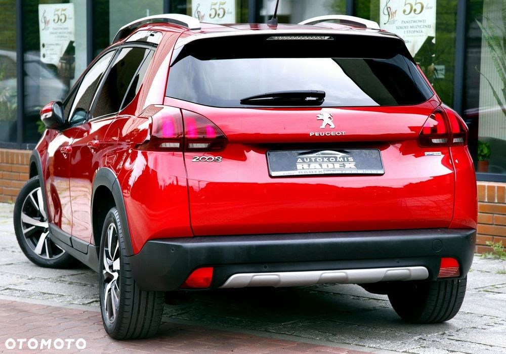Peugeot 2008 - 9