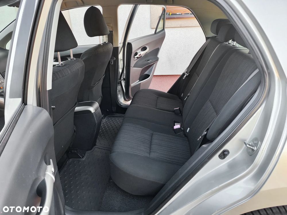 Toyota Auris 1.6 VVT-i Sol - 8