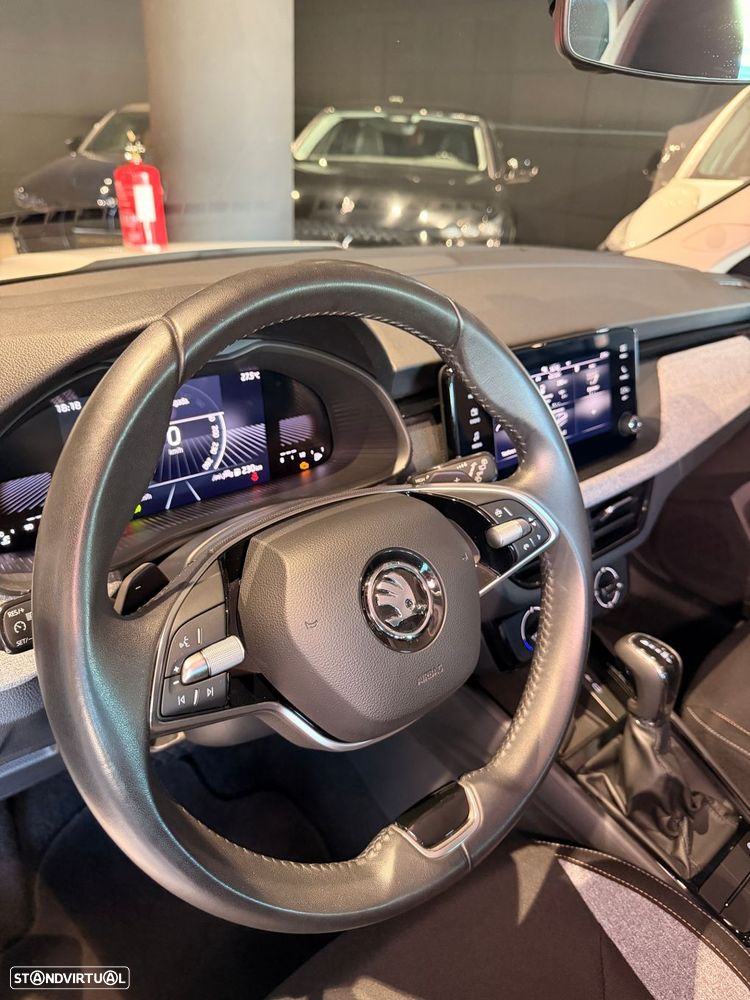 Skoda Kamiq 1.0 TSI Style DSG - 32