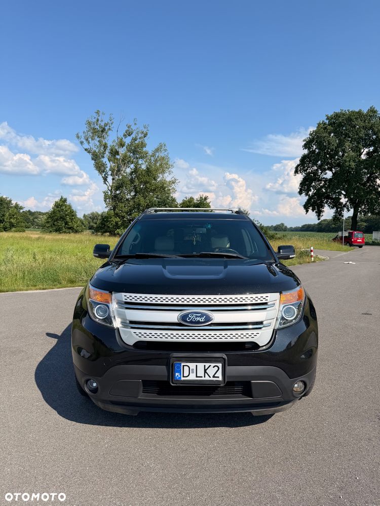 Ford Explorer - 2