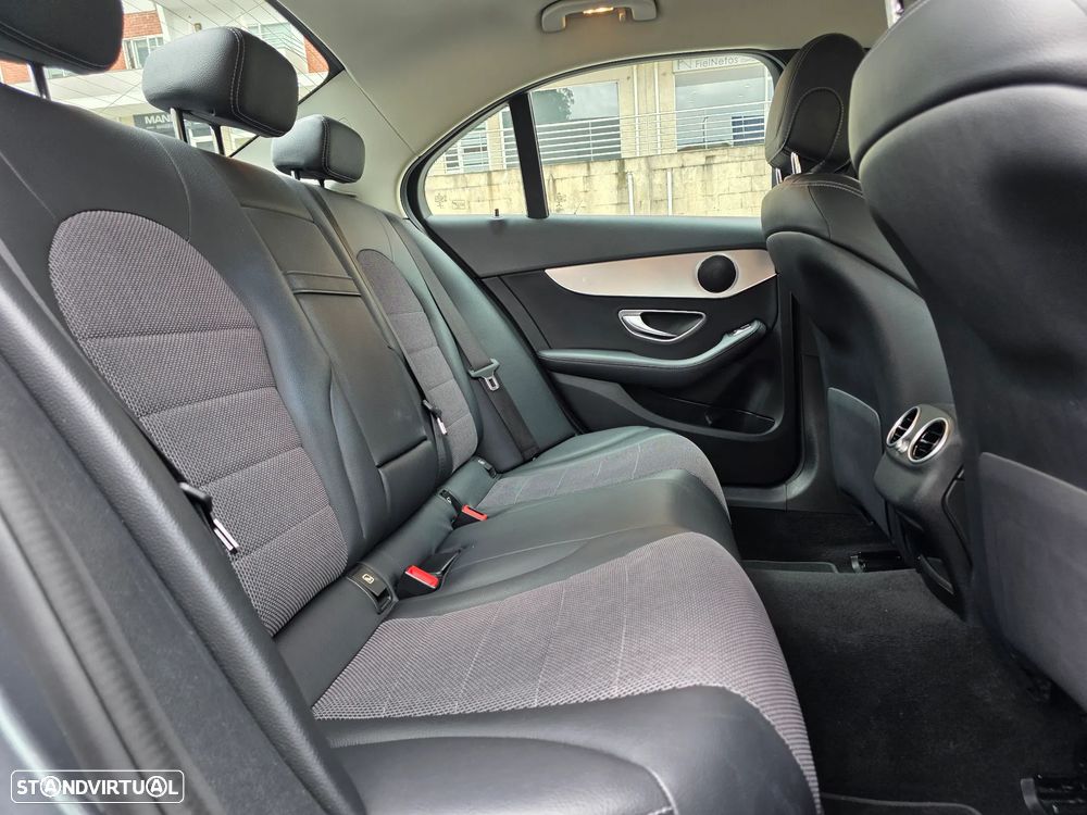 Mercedes-Benz C 220 d Avantgarde - 21