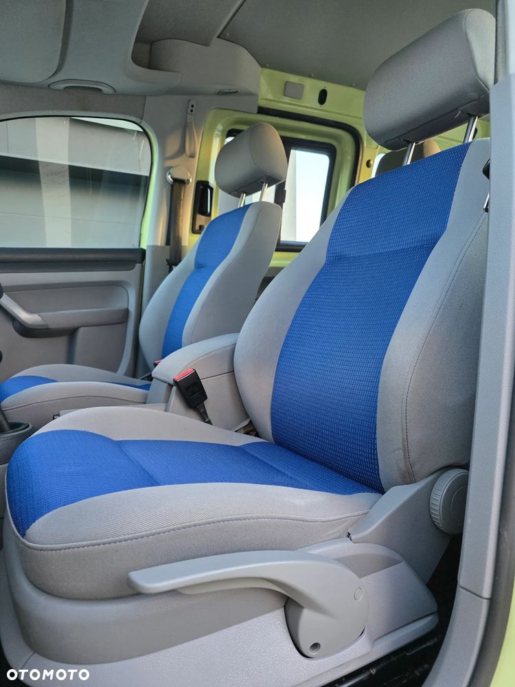 Volkswagen Caddy 1.6 Life Colour Concept - 14