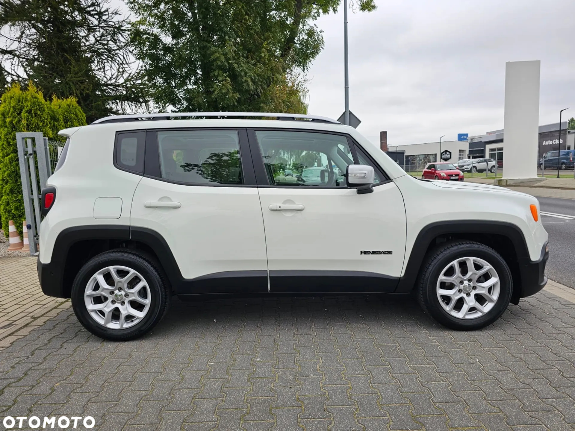 Jeep Renegade 1.4 MultiAir DSG Limited - 9