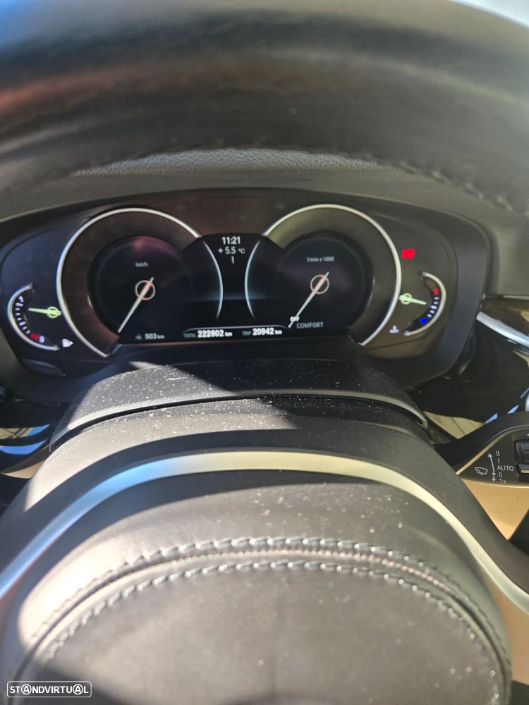 BMW 540 i Pack M Auto - 6