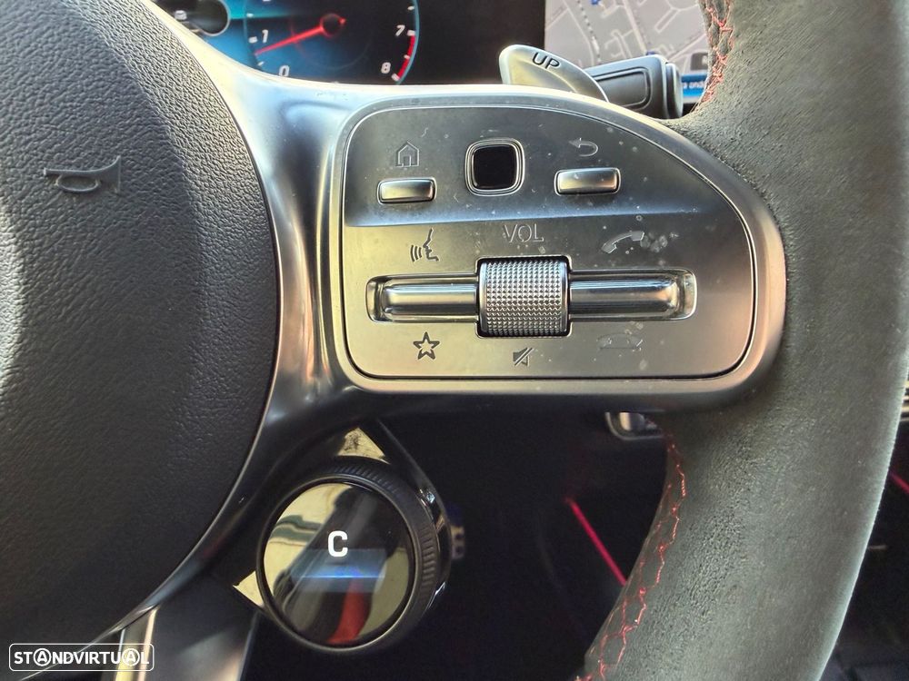 Mercedes-Benz GLA 45 AMG S 4Matic+ Speedshift DCT 8G - 32