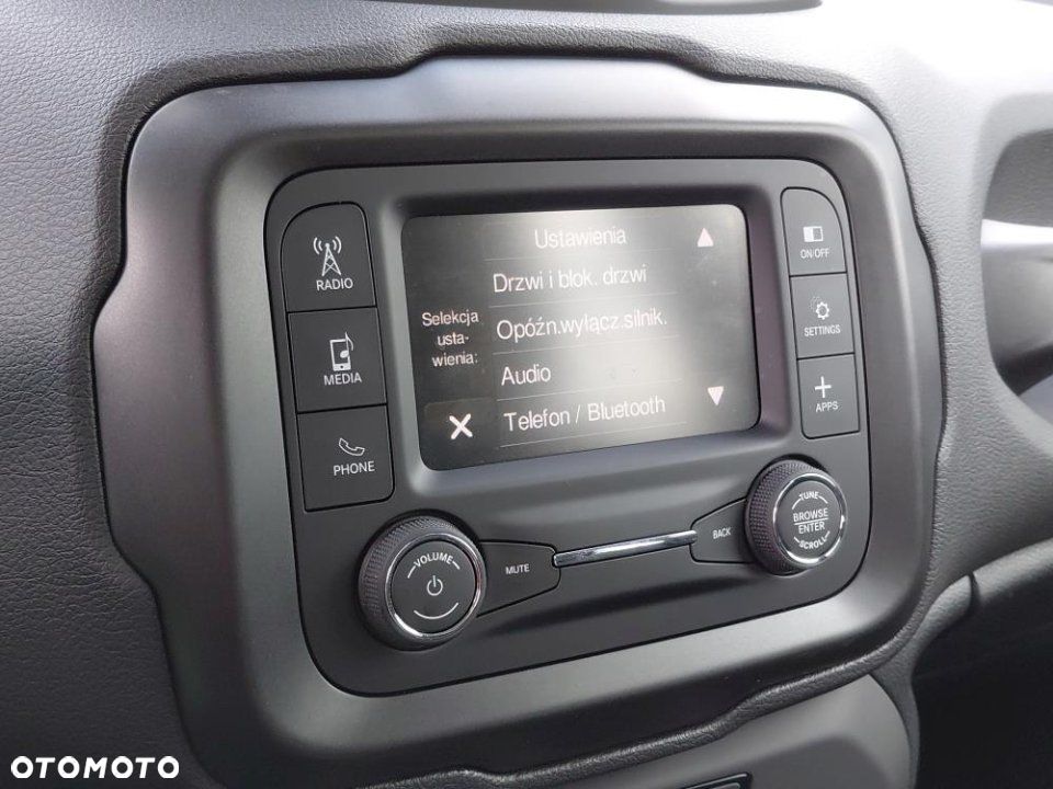 Jeep Renegade - 26