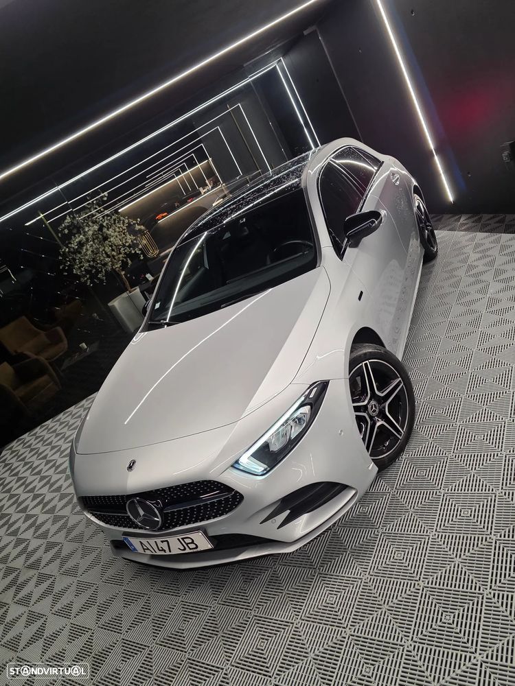 Mercedes-Benz A 250 e AMG Line - 9