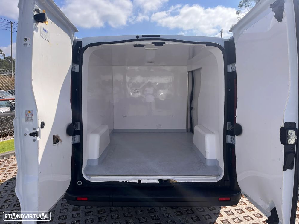 Renault TRAFIC 2.0 146cv FIBRADA - 6
