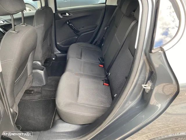 Peugeot 208 1.6 BlueHDi Allure - 6