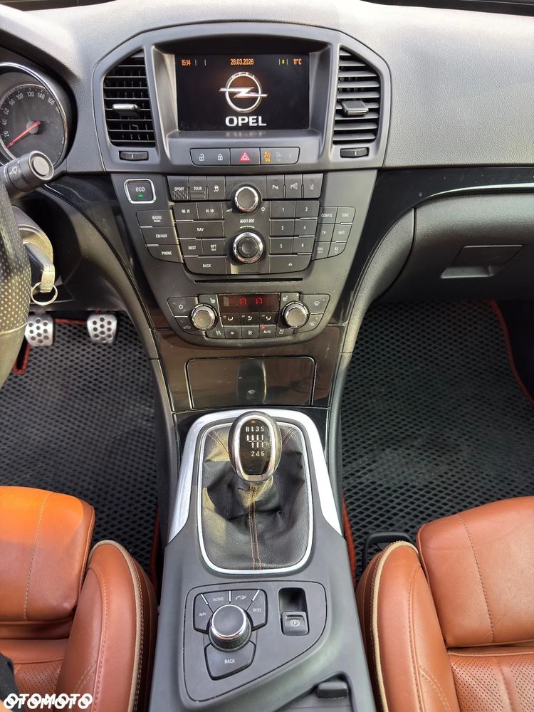 Opel Insignia - 13