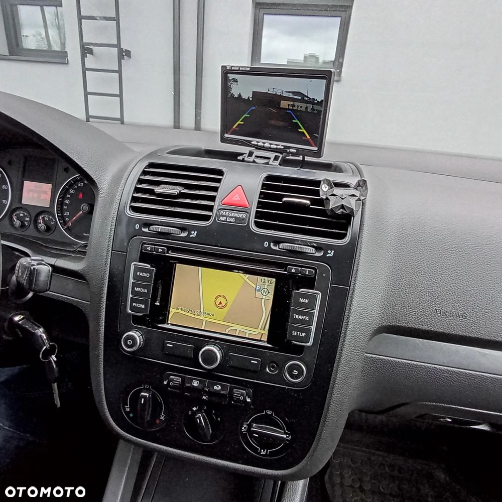 Volkswagen Golf - 13