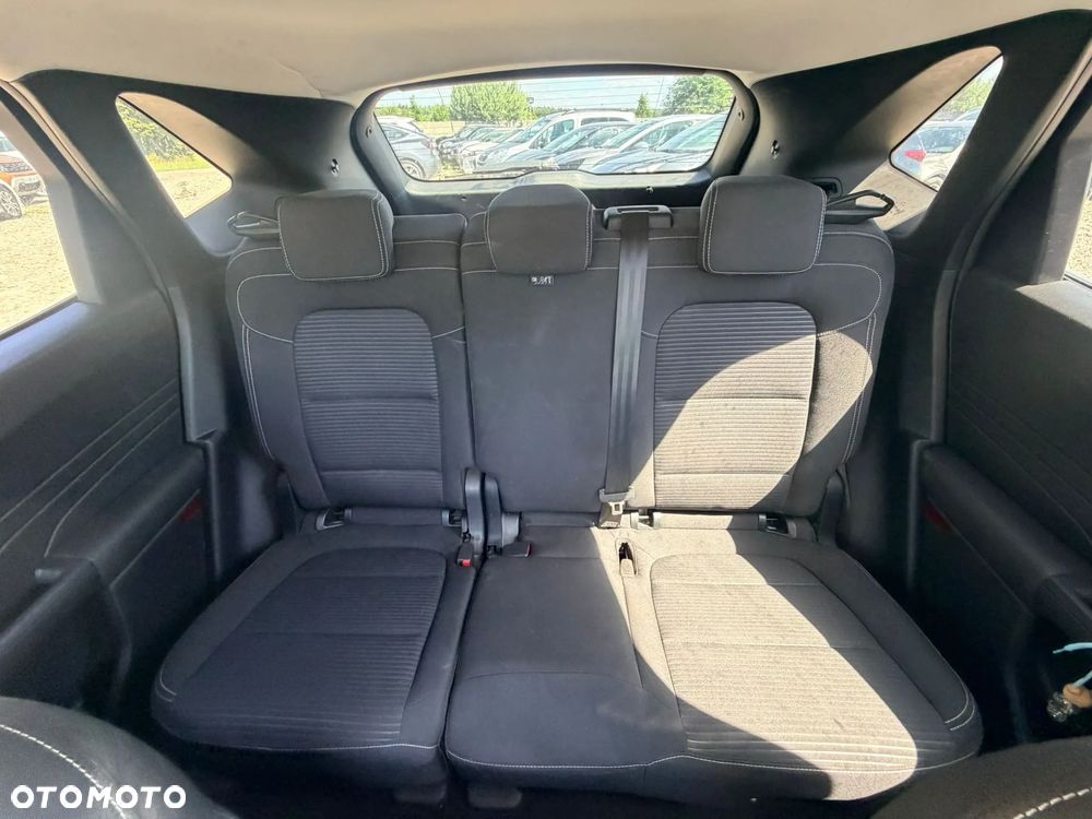 Ford Kuga 2.5 FHEV FWD Titanium - 21