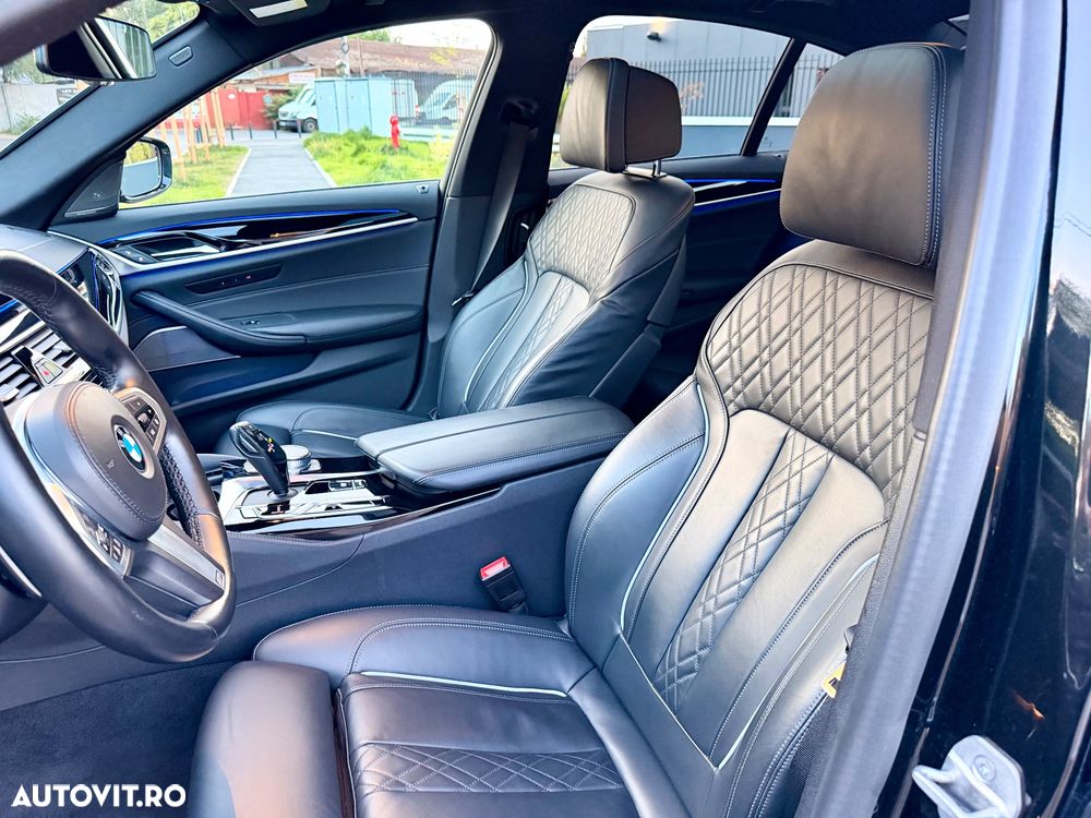 BMW M5 M550i xDrive AT - 15