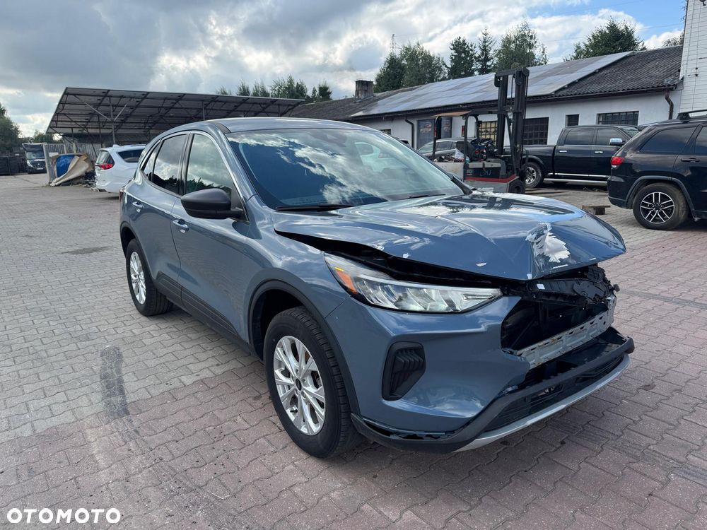 Ford Kuga - 7