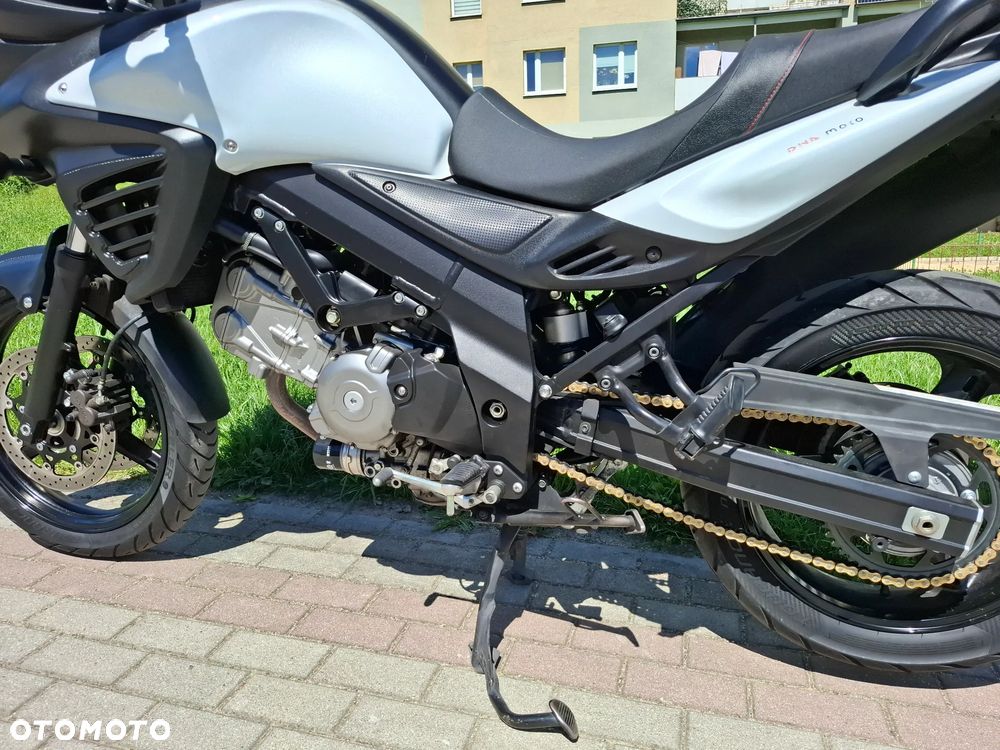 Suzuki DL - 20