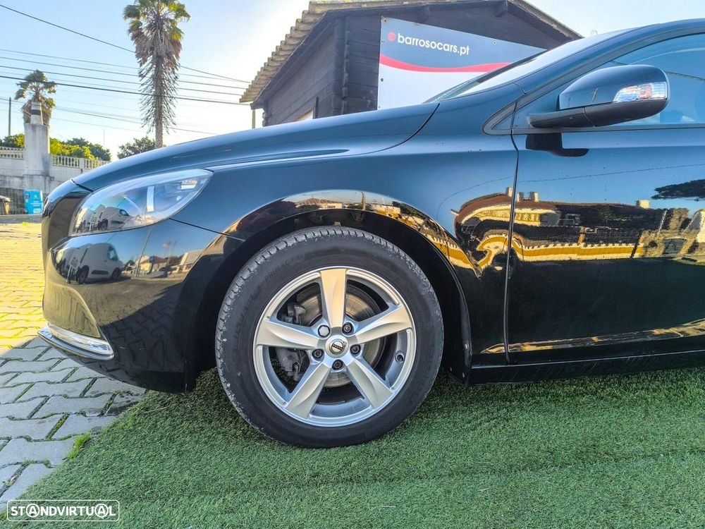 Volvo V40 2.0 D2 Kinetic - 7