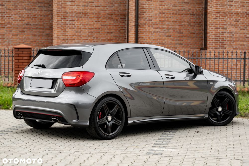 Mercedes-Benz Klasa A 250 Sport 4Matic 7G-DCT - 11