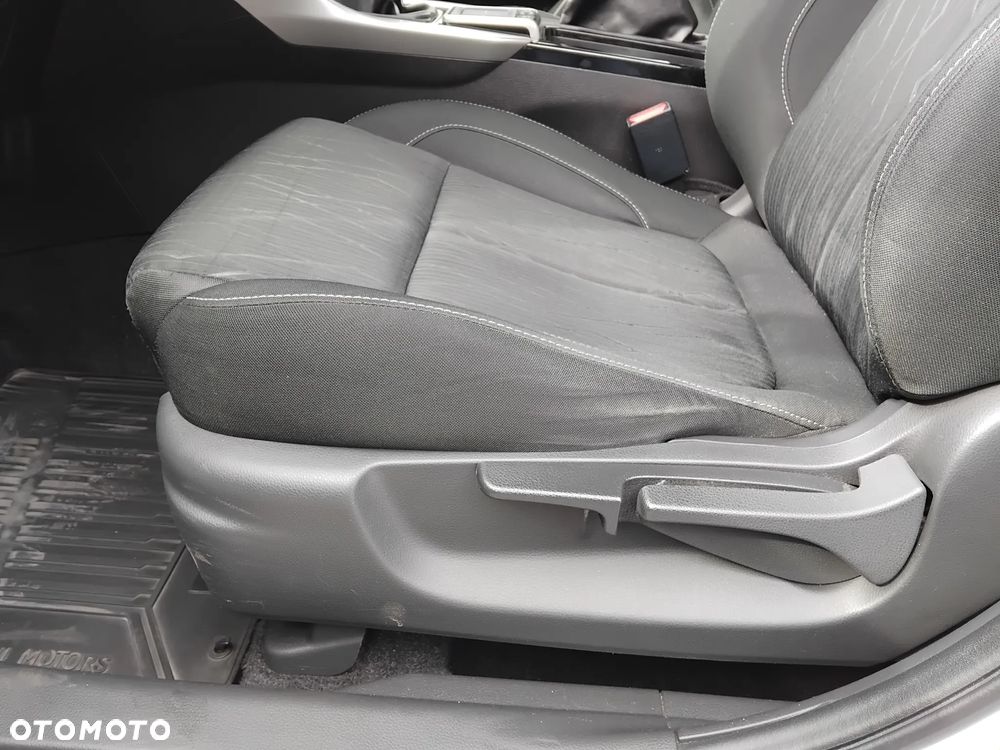 Mitsubishi Eclipse Cross 1.5 T Intense - 18