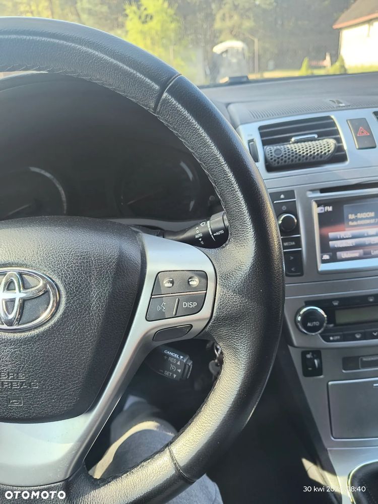 Toyota Avensis 1.8 Executive - 16