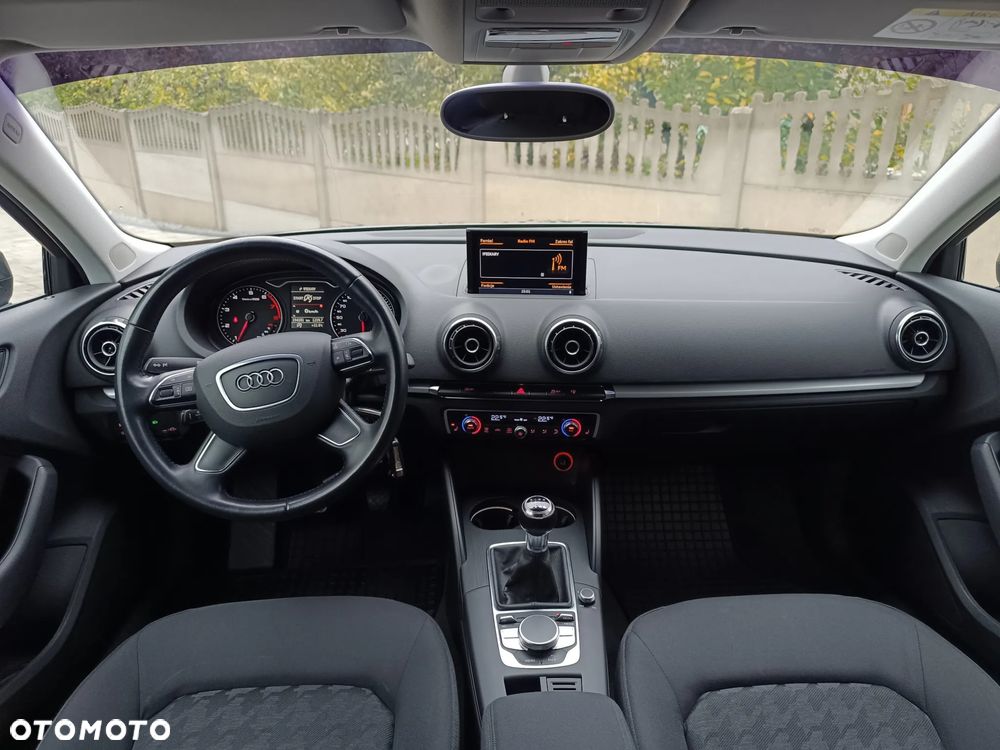 Audi A3 Sportback 1.4 TFSI Attraction - 11