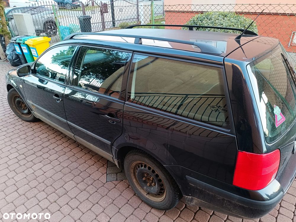 Volkswagen Passat 1.9 TDI - 8