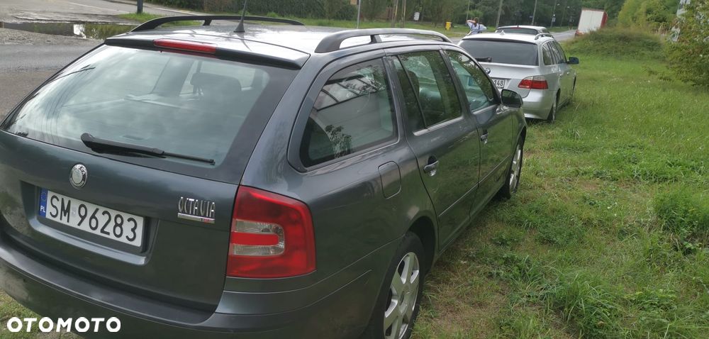 Skoda Octavia 1.8 TSI Ambiente - 14
