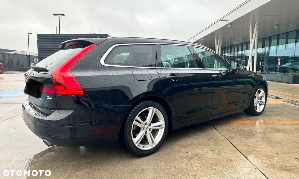 Volvo V90 - 6