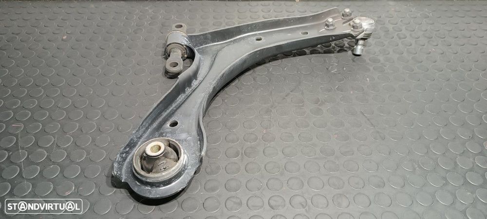 BRAÇO SUSPENSÃO INFERIOR FRENTE ESQUERDO KIA SPORTAGE - 2