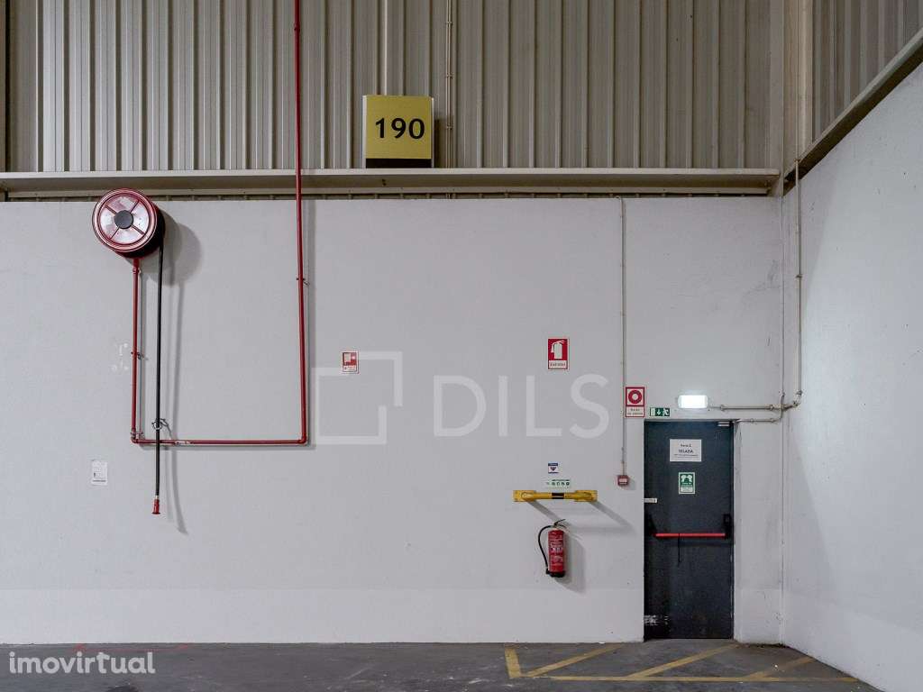 Armazém para arrendar, na Quinta do Arrogela, em Alverca - Grande imagem: 5/26