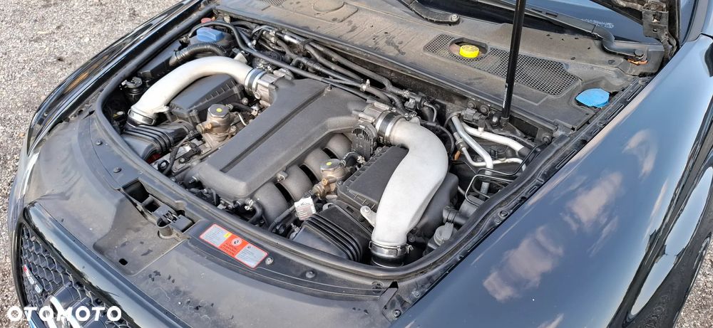 Audi RS6 Avant Standard - 28