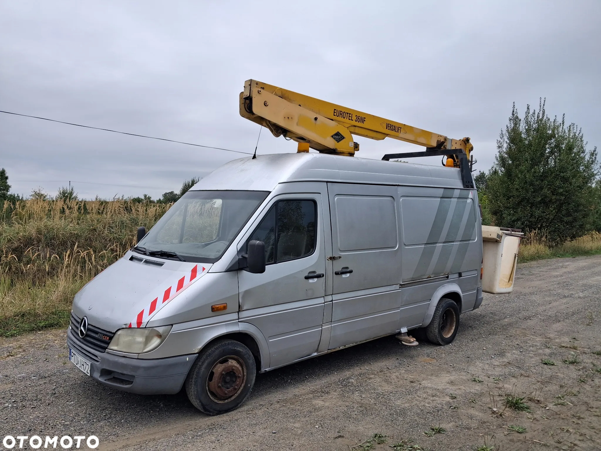 Mercedes-Benz Sprinter - 13