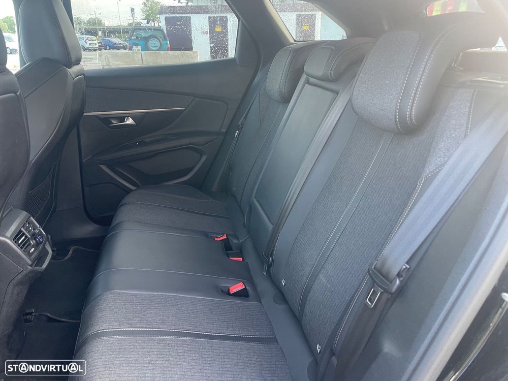Peugeot 3008 1.2 PureTech GT Line EAT6 - 11