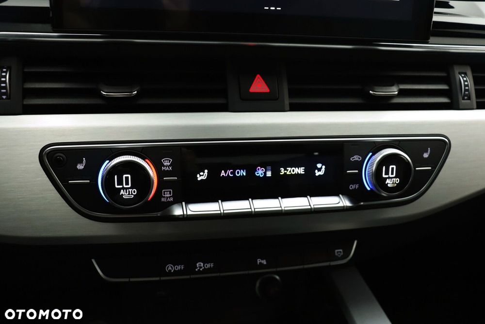 Audi A4 Limousine - 27