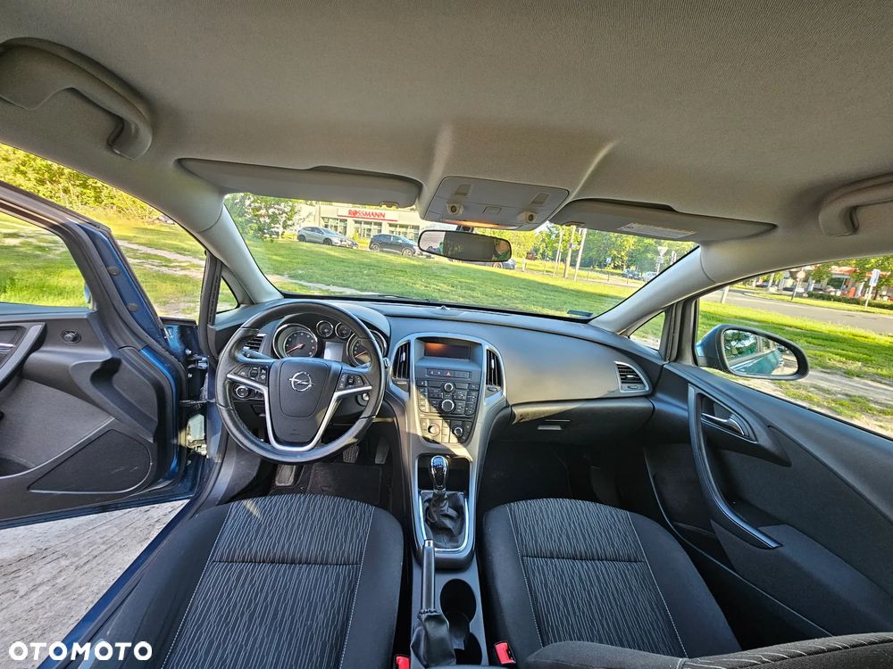 Opel Astra 1.4 T Enjoy EU6 - 8