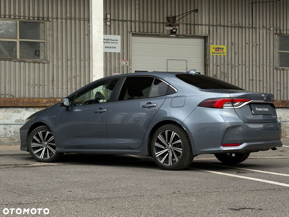 Toyota Corolla 1.8 Hybrid Comfort - 13