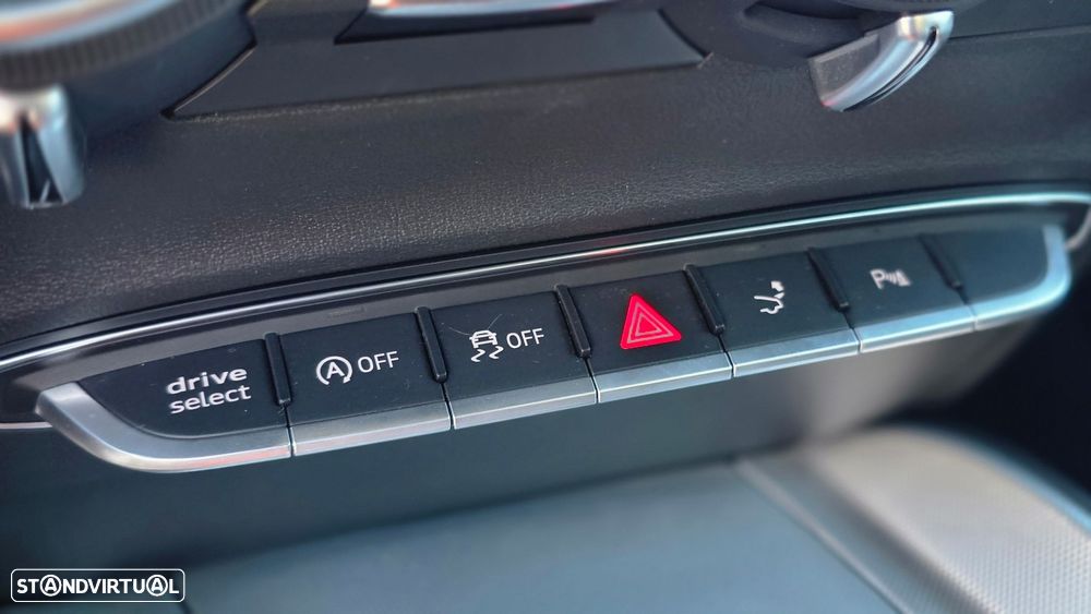 Audi TT Coupé 2.0 TDI S-line - 31