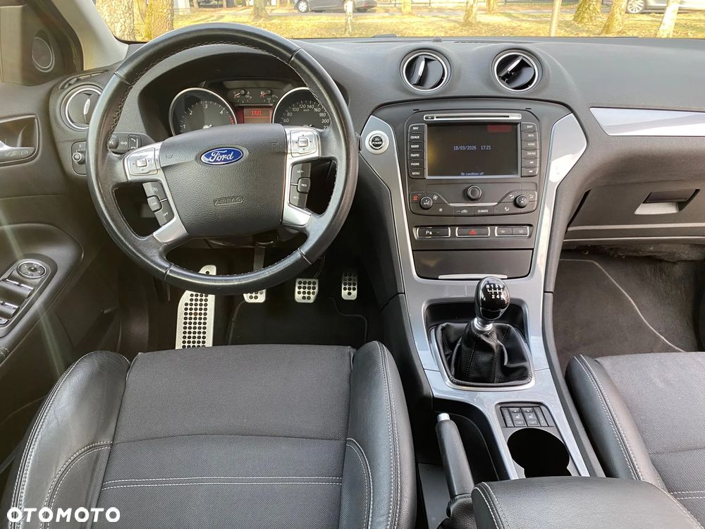 Ford Mondeo 2.0 TDCi Champions Edition - 17