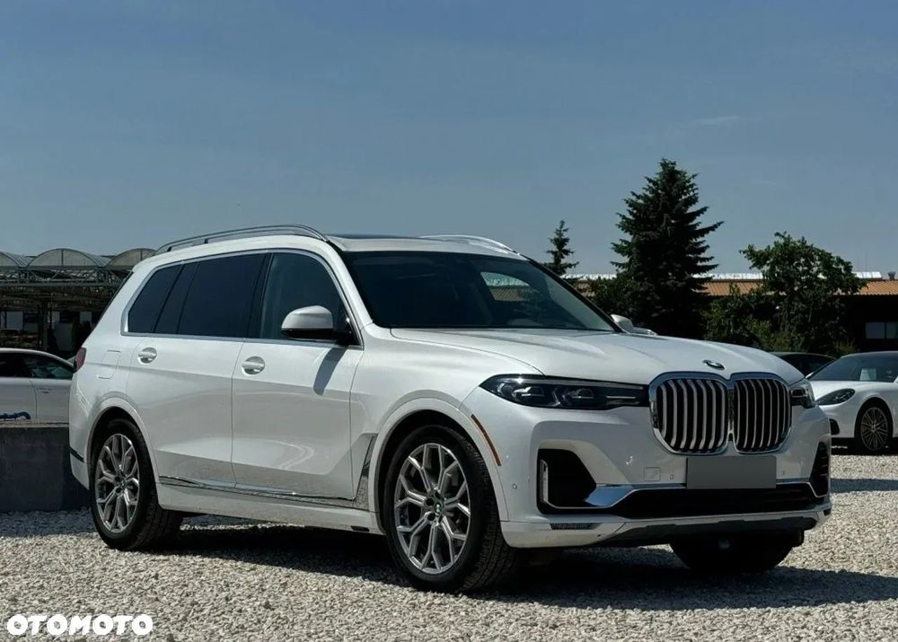 BMW X7 xDrive40i - 9