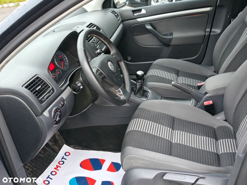 Volkswagen Golf 1.9 TDI Tour - 11