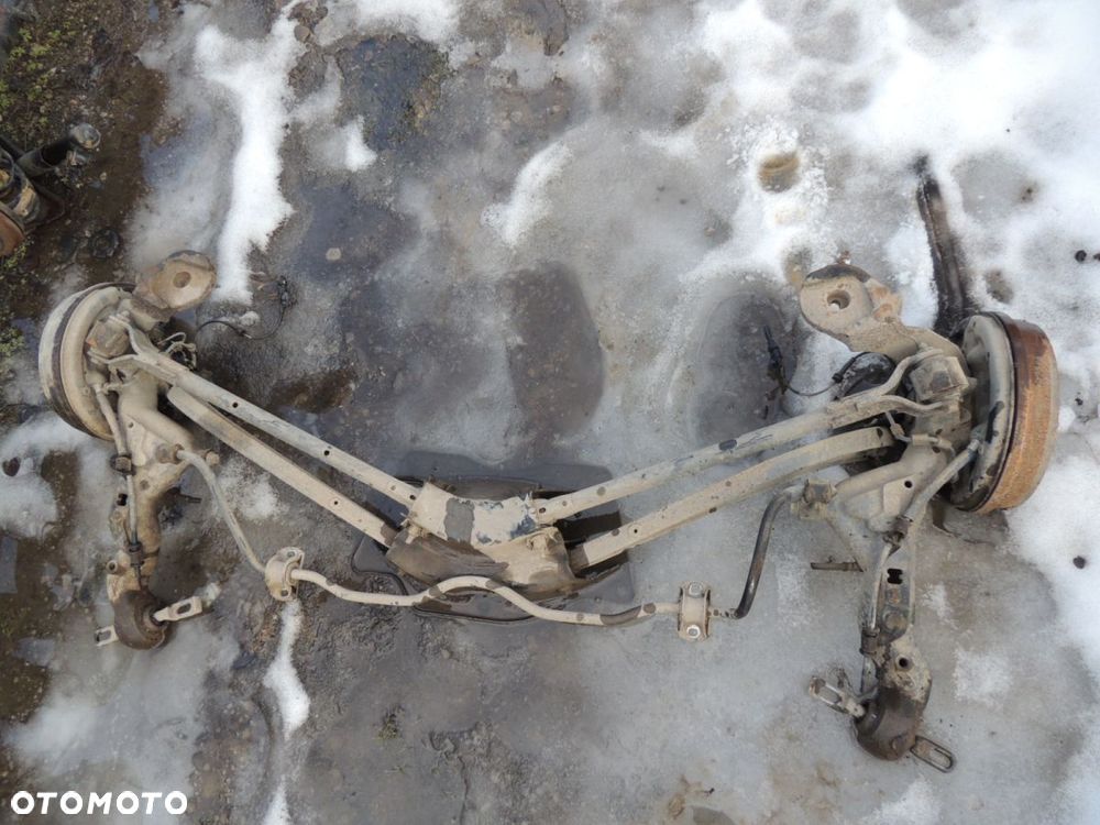 Belka zawieszenia tył Fiat  Doblo XL '14 1,6 Multijet - 1