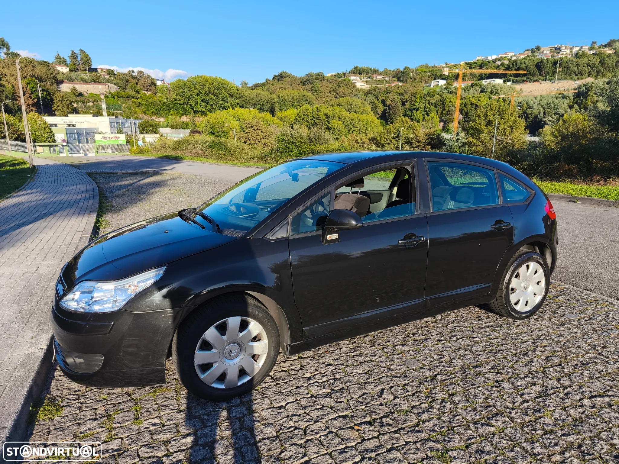 Citroën C4 1.4 16V SX - 2