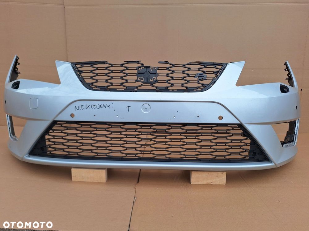 SEAT LEON 3 III FR 12-16r 5F0 NIE KLEJONY! B.ŁADNY ZDERZAK PRZÓD PRZEDNI KRATKA ŚLIZG DOLNY 5F0807221M WYSYŁKA 24H - 1